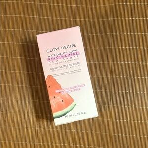 Glow Recipe Watermelon Glow Niacinamide Drops - Pink and White